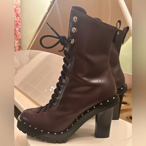 Valentino Garavani boots